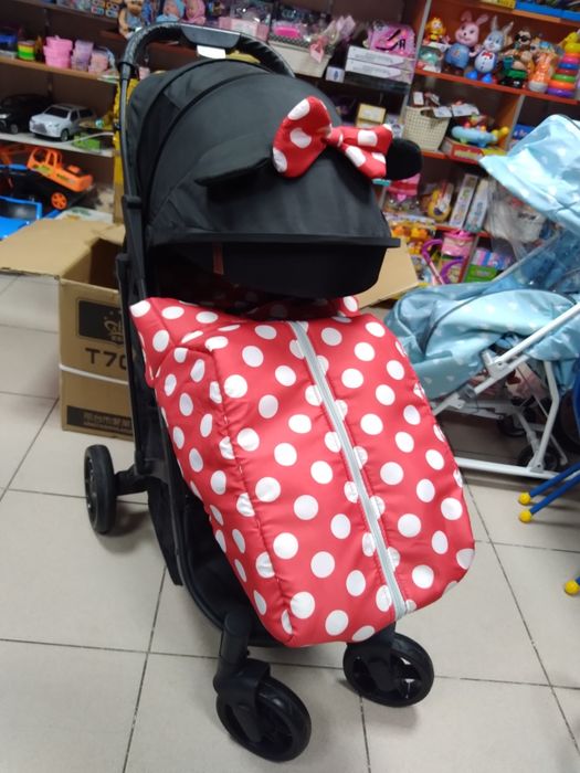 Коляска НОВАЯ в магазине