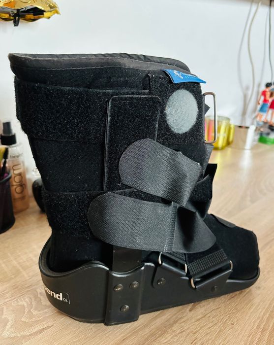 Vând Orteză Thusane Townsend USA