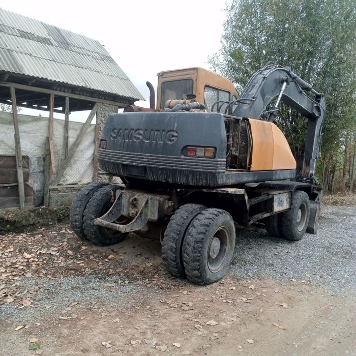 Самсунг екскаватор