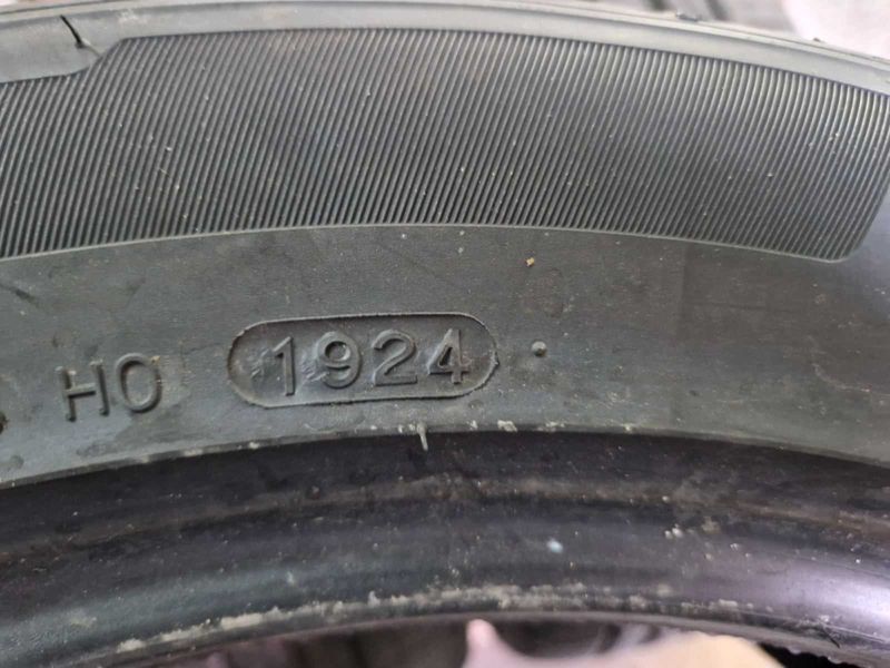 4 Hankook R19 235/50
нови летни гуми
DOT1924