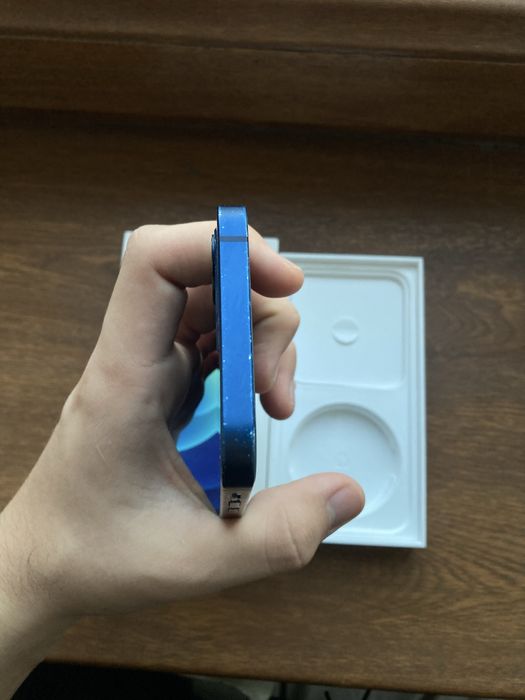 iPhone 12 LL/A Radnoy 82% yo’mkast sotladi