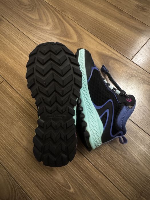 Skeechers marimea 28.5