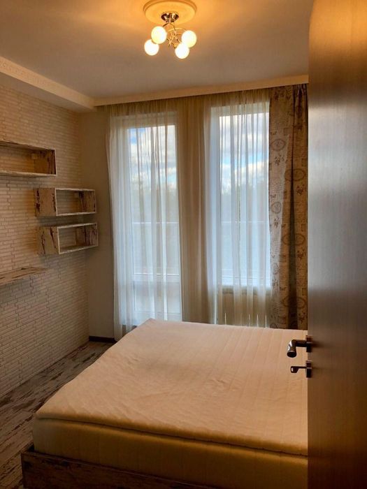 Тристаен апартамент под наем в ж.к. Кръстова вада, 2214203