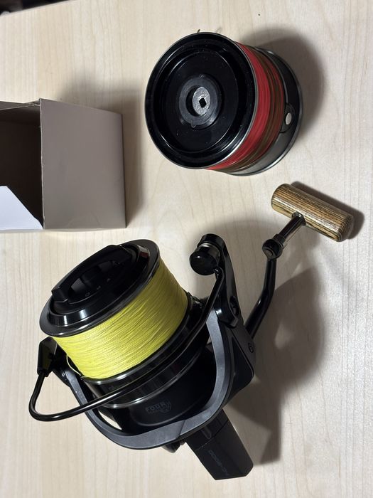 Combo SPOD : Mulineta Okuma INC 8000 + lanseta Daiwa Black Widow
