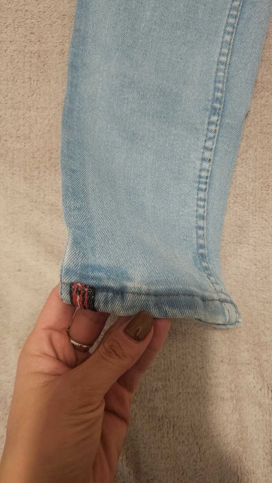 Blugi albastrii dama