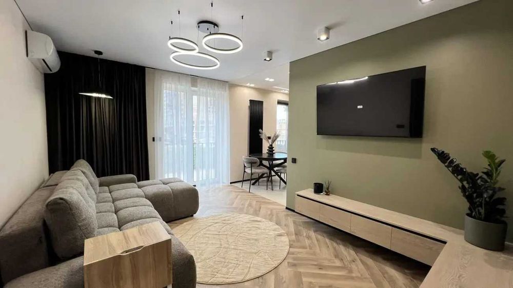 Дава се под наем Тристаен апартамент в София, Център - 90 кв.м за 561 € - Снимка #4