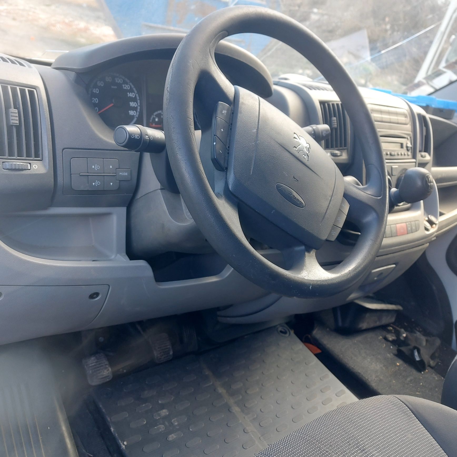 Пежо Боксер Peugeot Boxer 2.2hdi