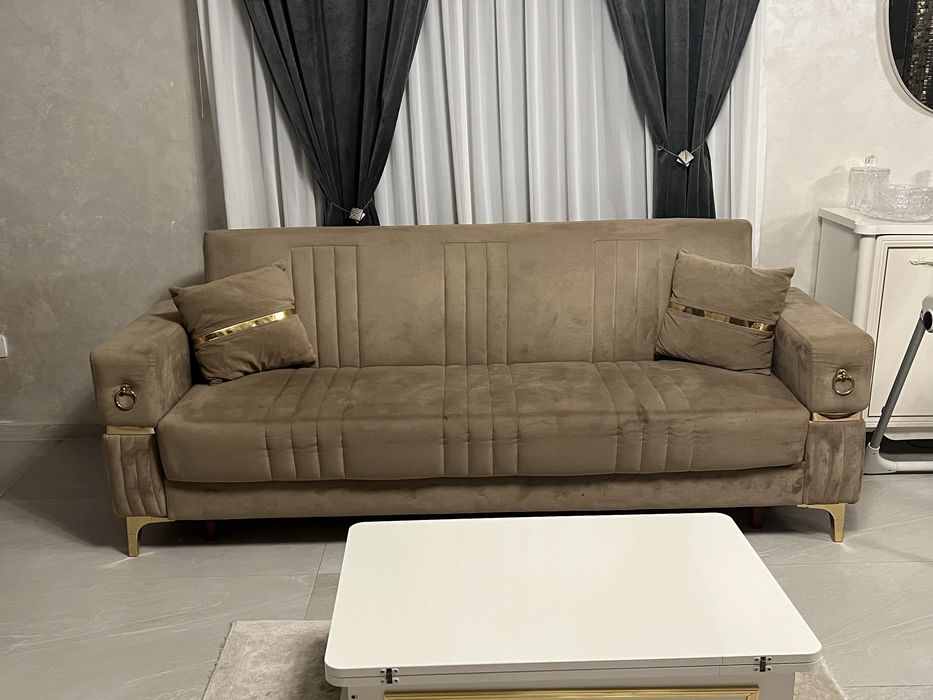 Vand canapea cu doua fotolii