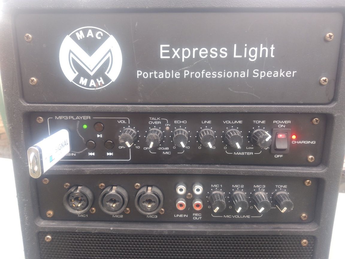 Mac Mah - Express Light професионална мобилна тонколона с  MP3 плеер