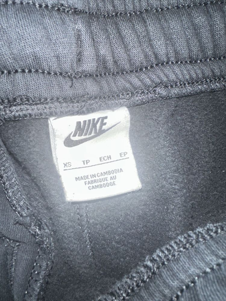 Долнище Nike размер s