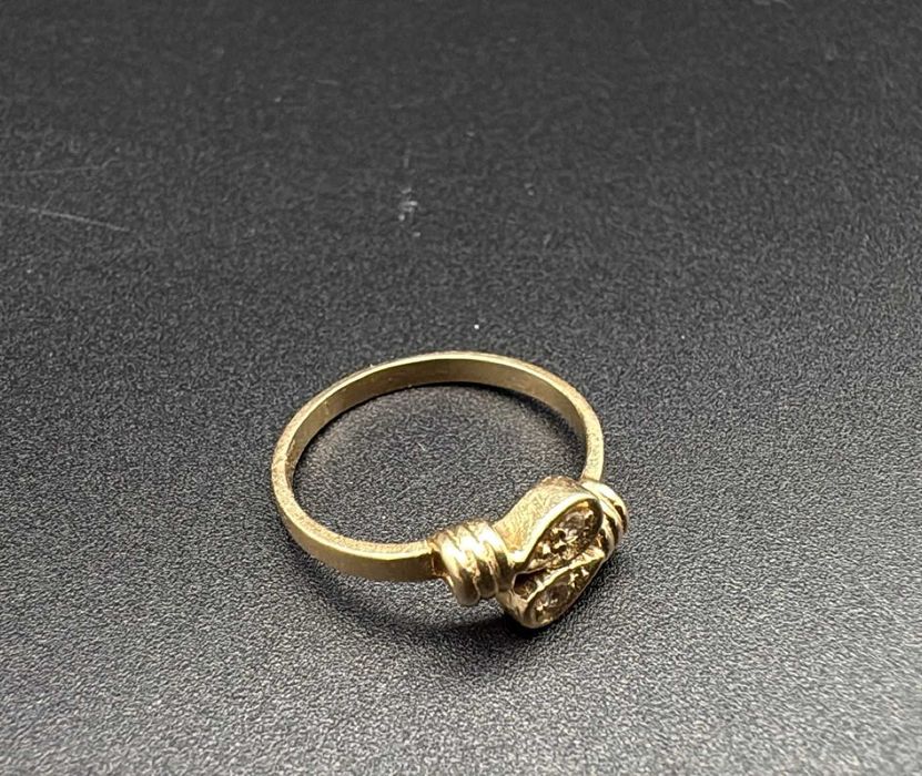 Dracula Amanet: Inel de aur 2,23Gr/14K.