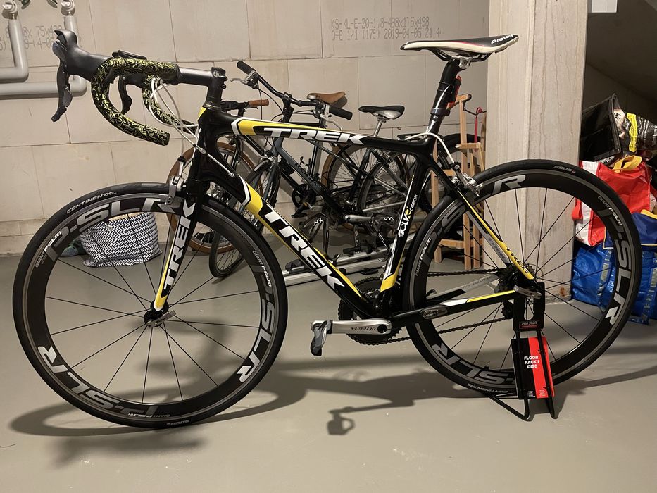 Trek Madone series 6.2 56