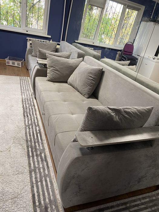 Продам два дивана комплект