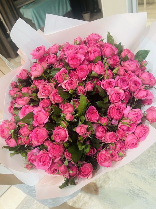 Букет из пионовидных роз, цвет фуксия, свежий, красивый букет