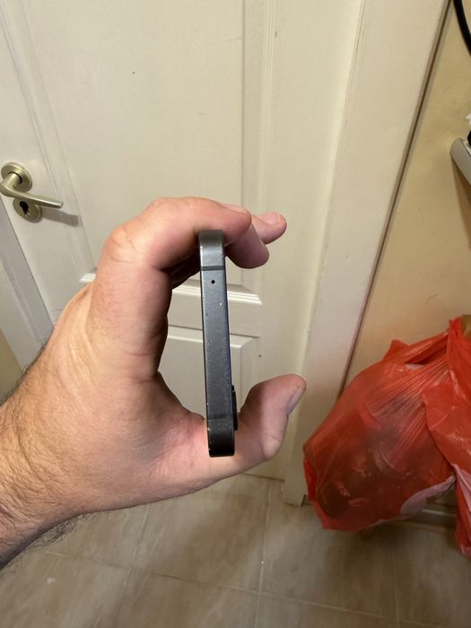 Vand telefon de buget