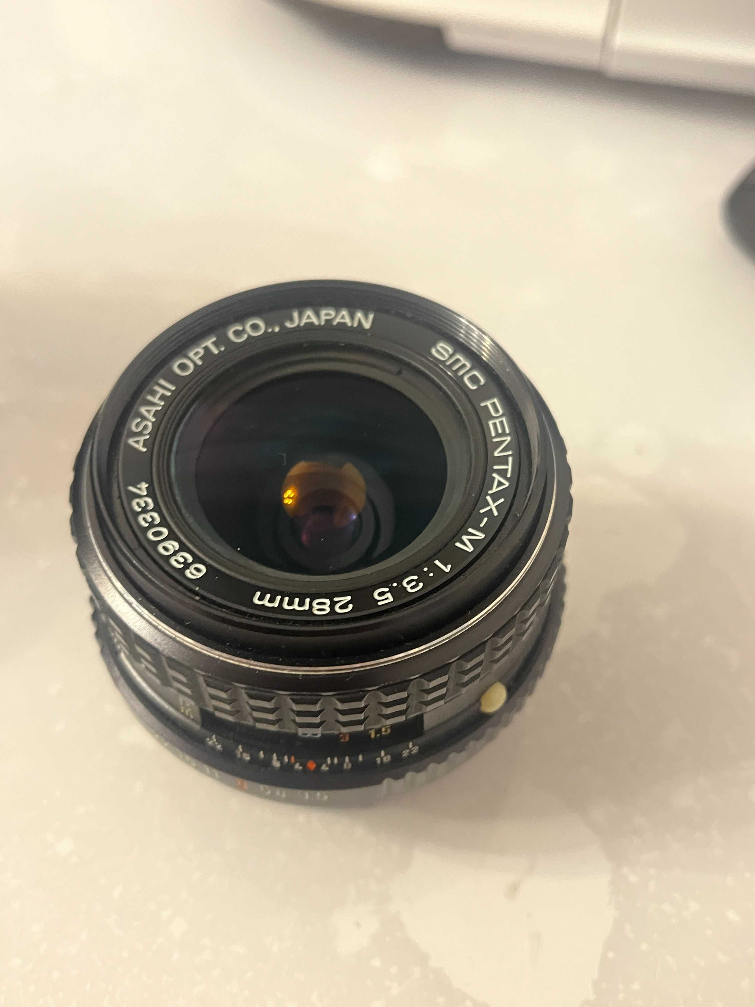 Obiective K montura  SMC Pentax  28mm f3,5,135mm f2,8 ,28-80, 80-200mm
