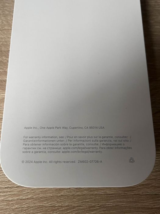 Husa iPhone 16.