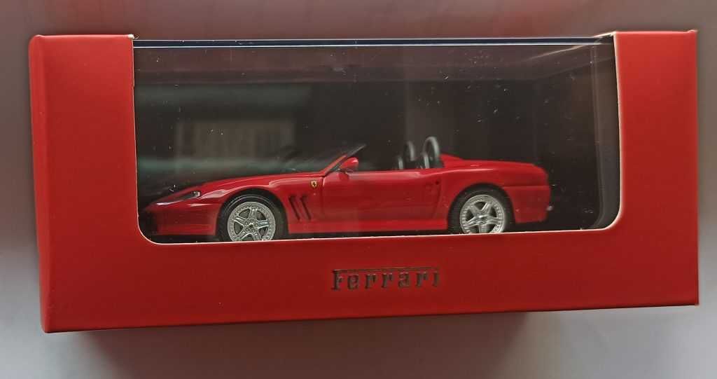 Macheta Ferrari 550 Barchetta Pininfarina 2000 - IXO Premium 1/43