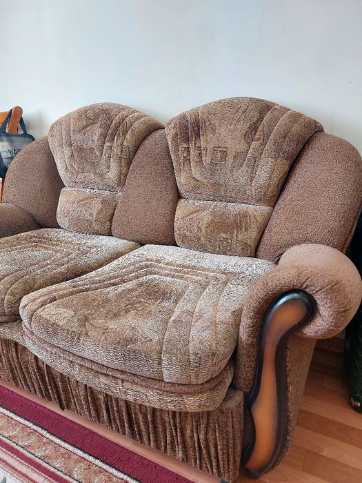 Продаётся диван в отличном состоянии