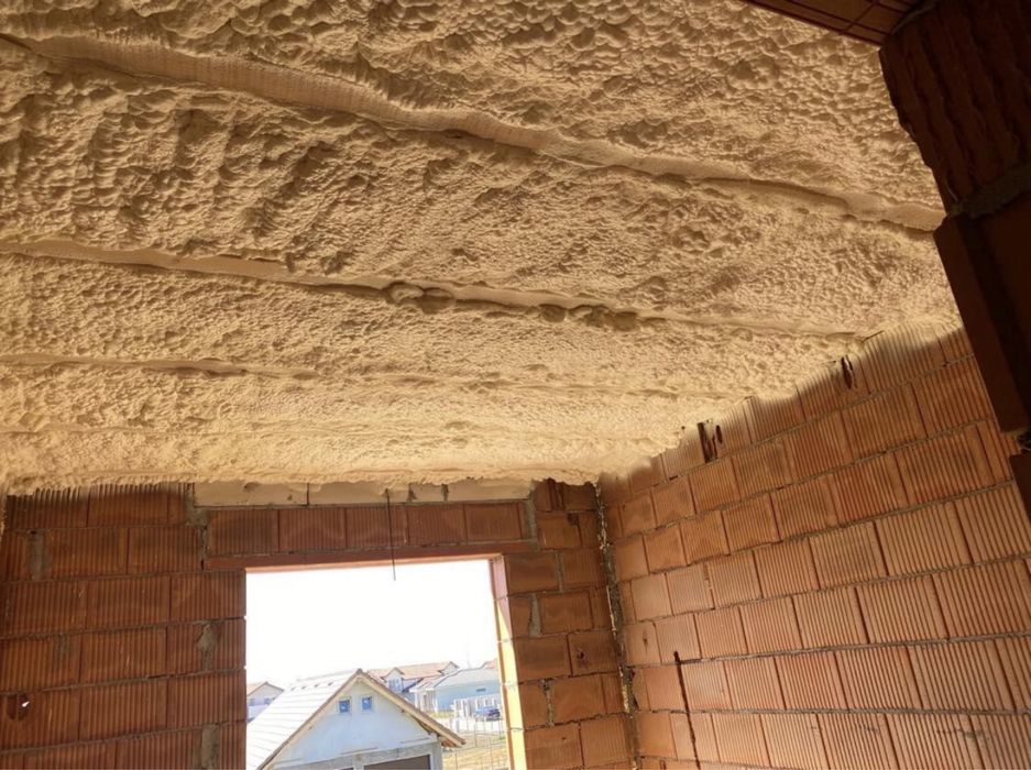 Izolații cu spuma poliuretanică