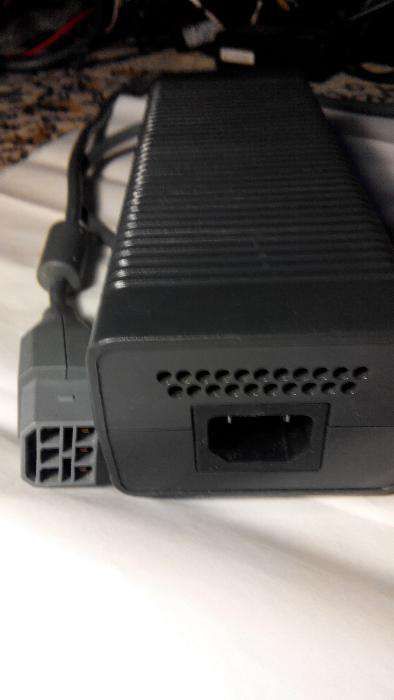 Alimentator Xbox 360 203 W DPSN 186CB-1A, MICROSOFT 12 V-16,5A