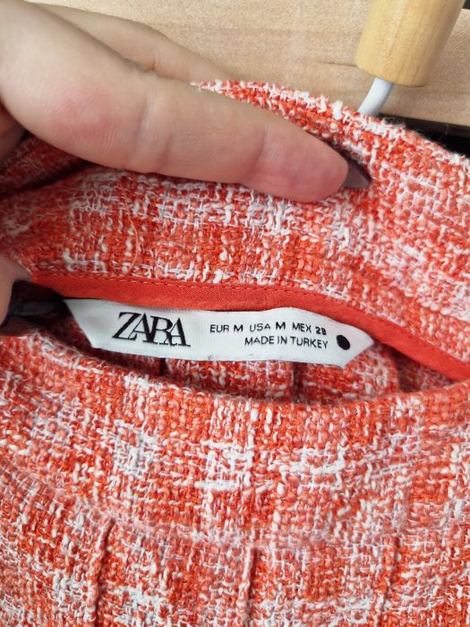 Плисирана пола Zara
