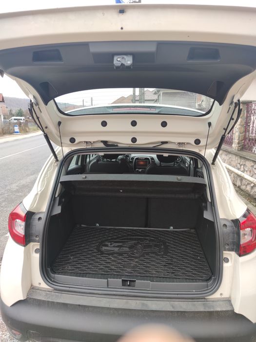 Vând Renault Captur