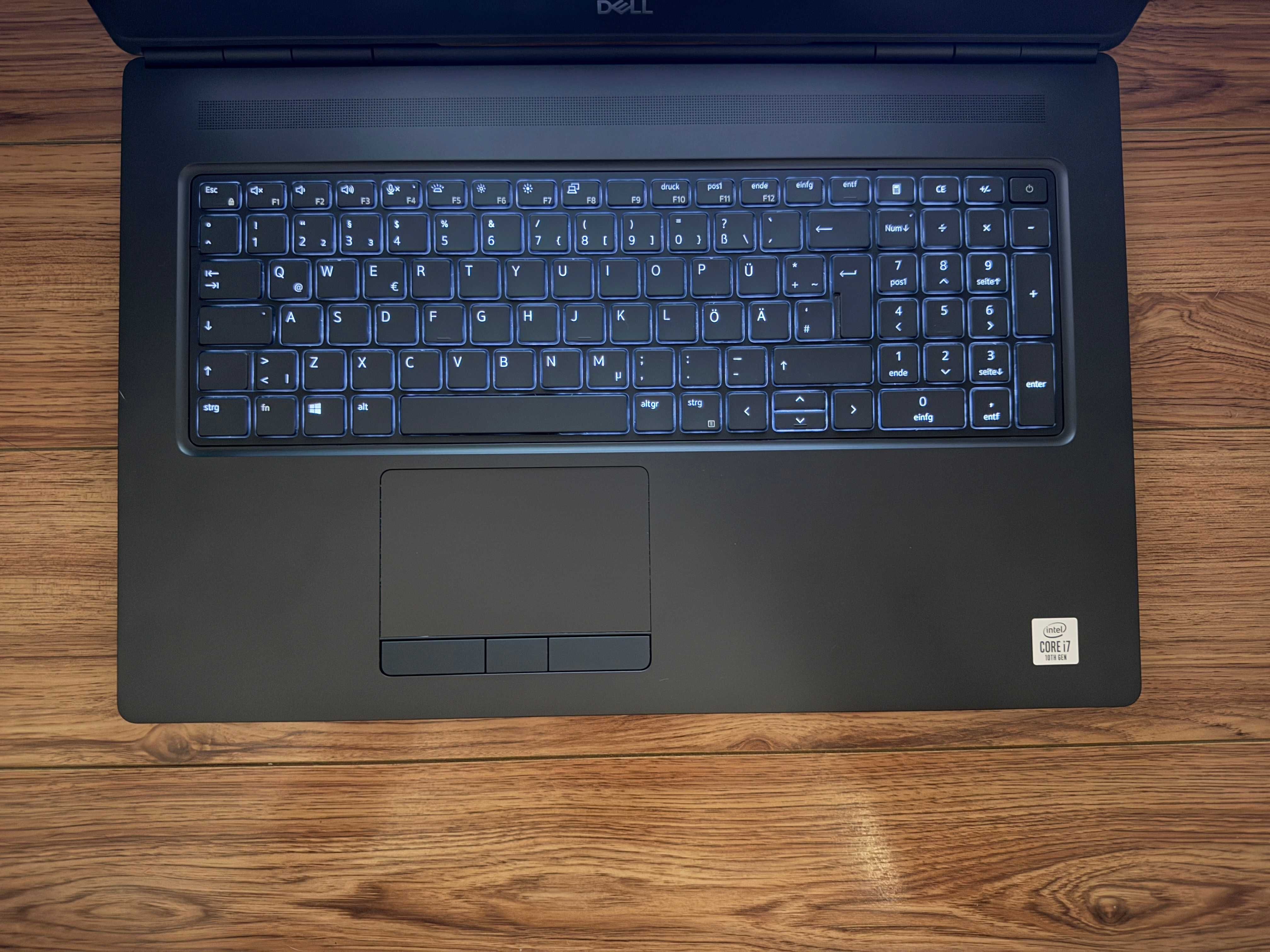 17.3 Dell 7750`Core i7-10850H/RTX 3000/64GB RAM/1TB NVMe/FHD IPS/4G