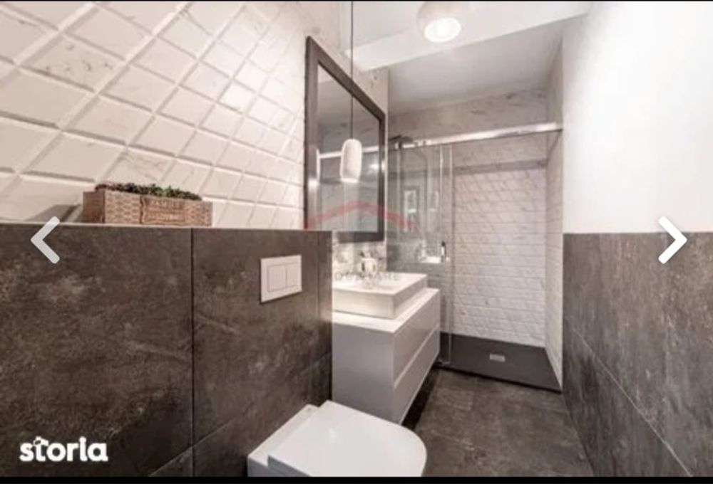 Vand schimb Apartament / Penthouse superb  Adora Park