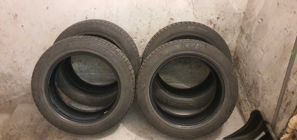 Зимни гуми KUMHO 225/55 R18 102H