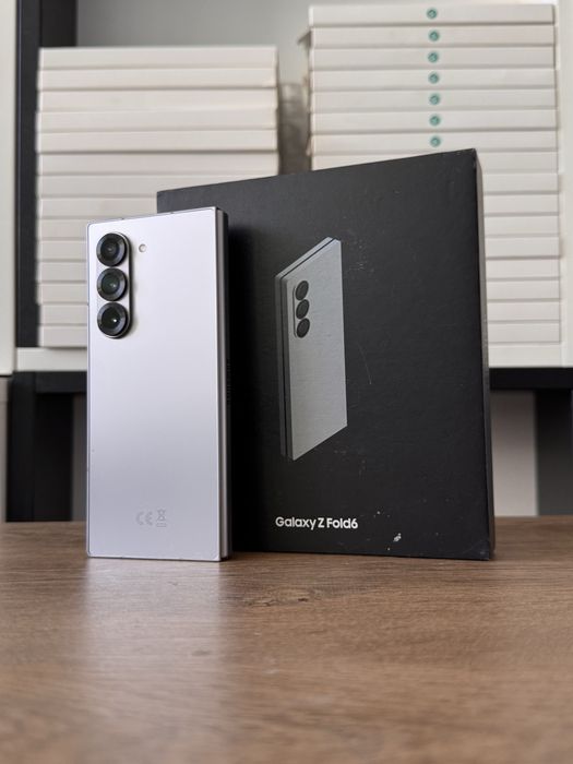 Samsung Galaxy Fold 6 NOU * Grand * Garantie 1 AN