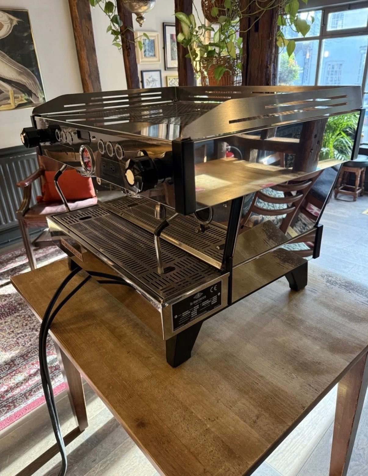 La Marzocco Linea PB 2 group професионална кафе машина