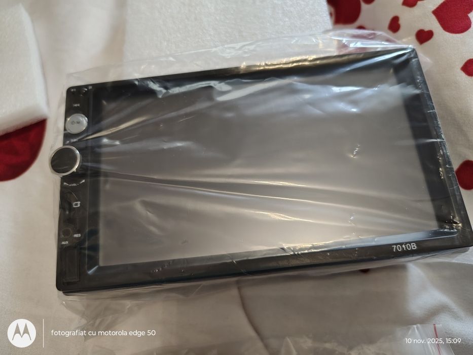 Vrând radio auto player cu ecran tactil port usb și card