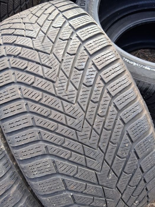 255 40 21 PIRELLI 4броя зимни дот 2023г