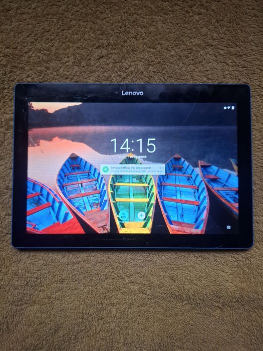 Vând tableta lenovo defecta