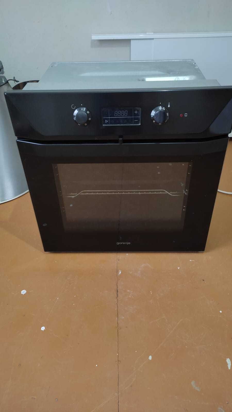 Духовой шкаф Gorenje BO7454DB