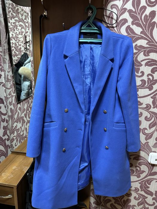 Продам женское пальто (размер XL)