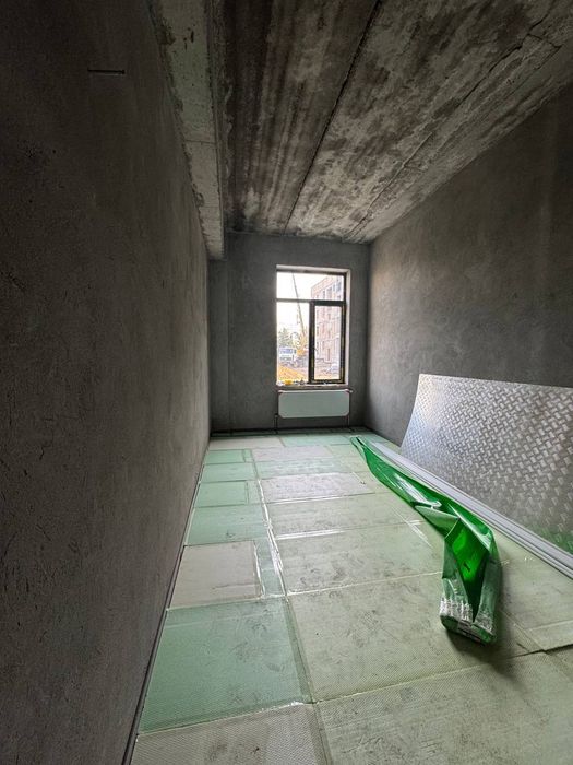 Срочно продаётся 3-комнатная квартира коробка