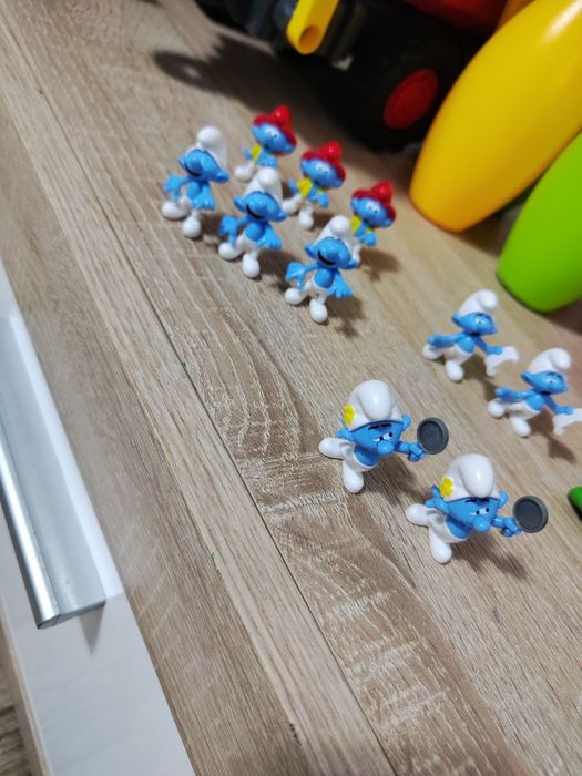 Vând ștrumfi colecția Kaufland!