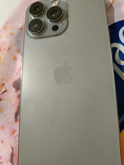 iPhone 16 Pro Max Natural Titanium