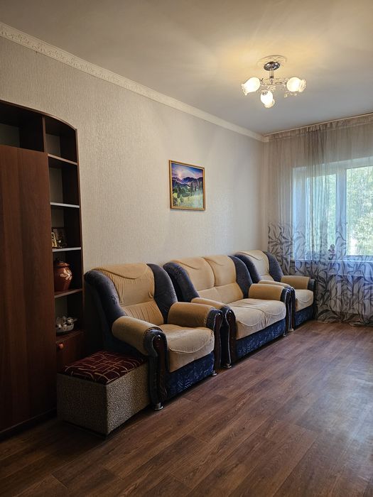 Массив куйлюк 5. Продаю свою 2х ком. кв. Без посредников.