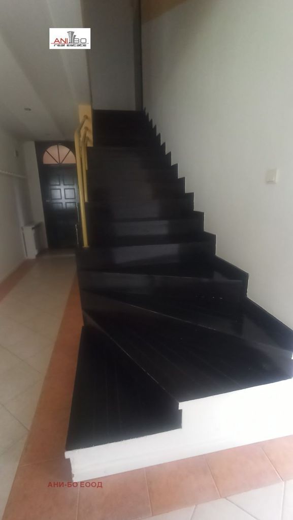 Дава се под наем Къща в София, Драгалевци - 320 кв.м за 1799 € - Снимка #3