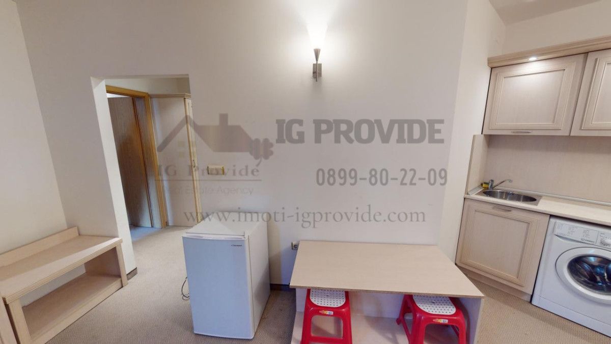 Продава се Двустаен апартамент в к.к. Слънчев бряг - 63 кв.м за 921 €/кв.м - Снимка #3