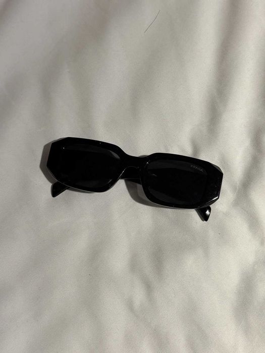 Ochelari de soare Prada