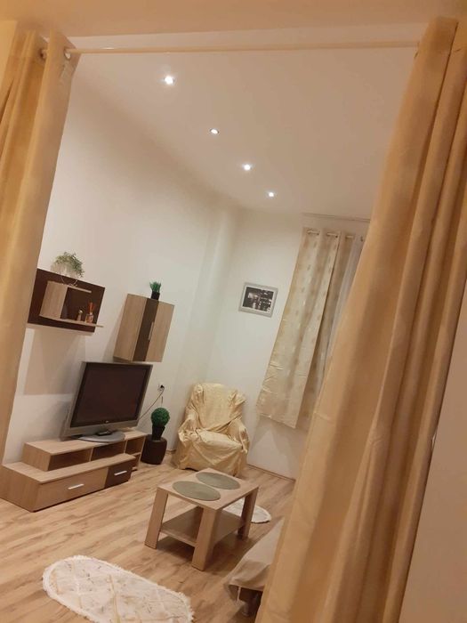 Apartamente în regim hotelier sector 4 non-stop