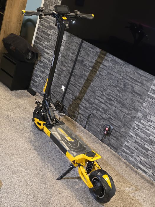 Scuter electric vssett 10 plus  cu bateria LG