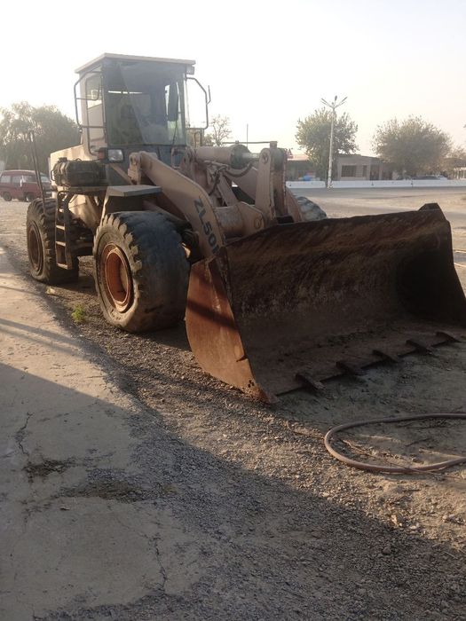 Pagruzchik sotiladi  3 kubalik yil 2013 holati ideal