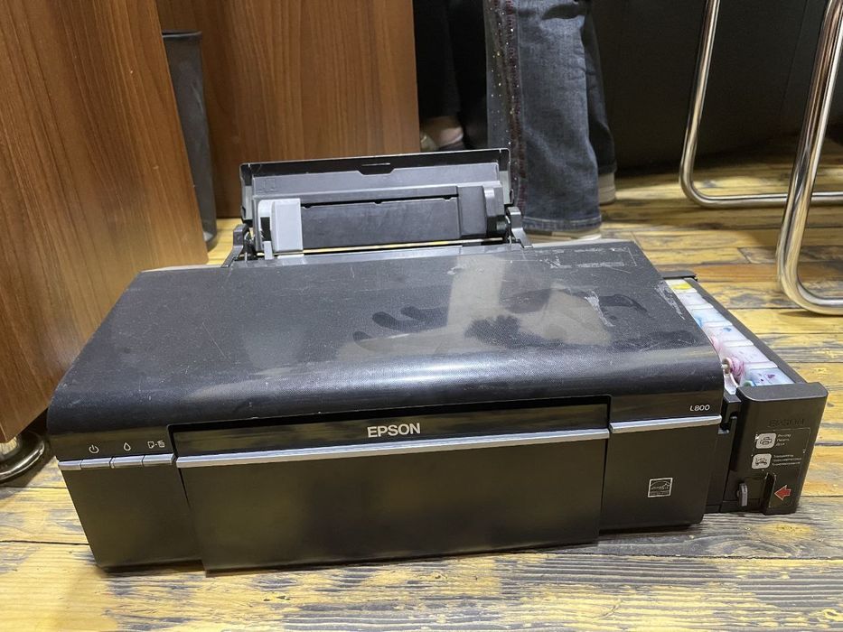 Продаётся принтер EPSON L800
