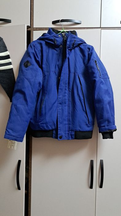 Куртка на мальчика до 12 лет.