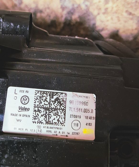 Faruri WV T6 1 originale 2020-2024 ca noi